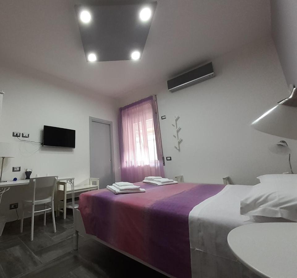 Casa Provenza Hotel Катания Екстериор снимка