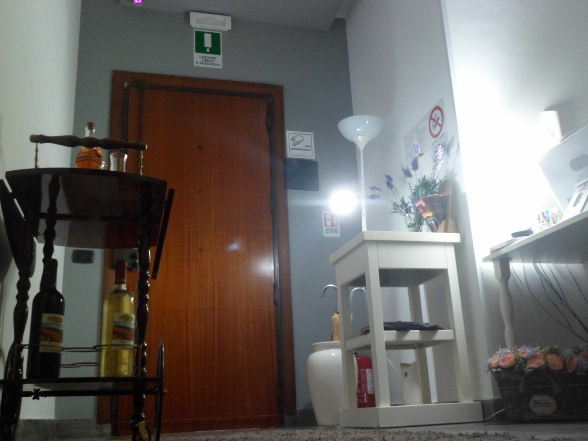 Casa Provenza Hotel Катания Екстериор снимка